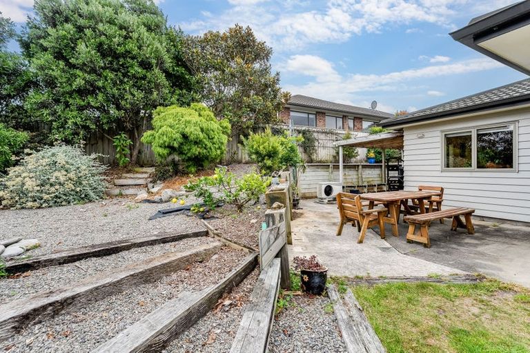 Photo of property in 121 Te Puia Drive, Aotea, Porirua, 5024