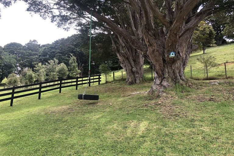 Photo of property in 347 Taraunui Road, Parua Bay, Onerahi, 0192