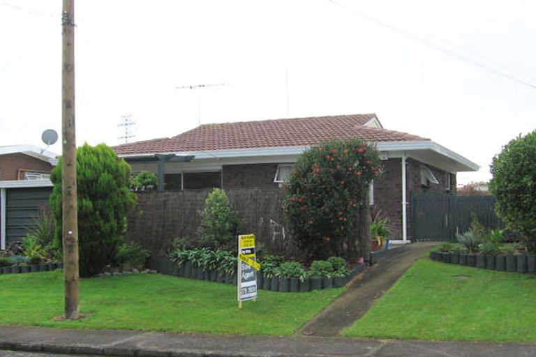 Photo of property in 9a Lansdown Avenue, Papatoetoe, Auckland, 2025