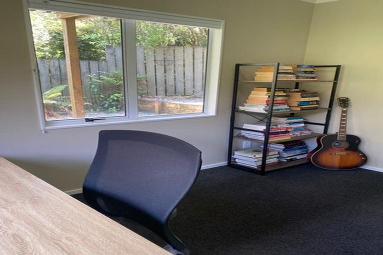 Photo of property in 60 Lord Street, Stokes Valley, Lower Hutt, 5019