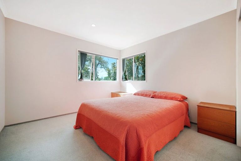 Photo of property in 27d Swanson Road, Henderson, Auckland, 0610