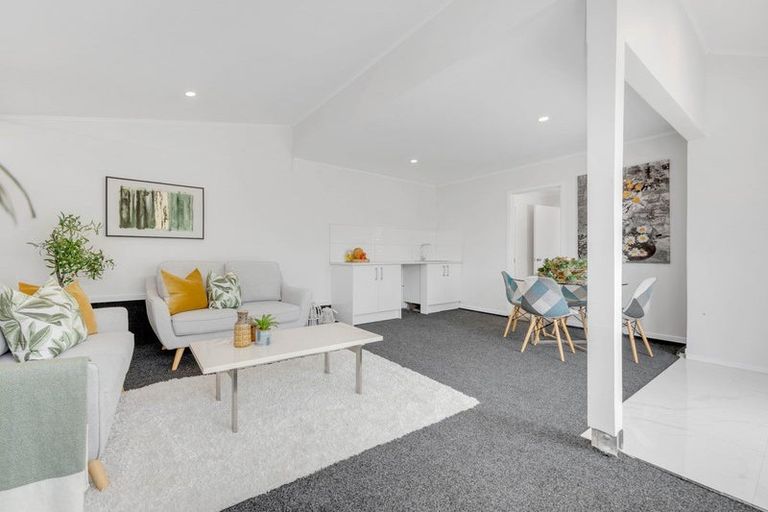 Photo of property in 1/55 Alfriston Road, Manurewa East, Auckland, 2102