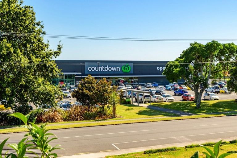 Photo of property in 52 Bureta Road, Otumoetai, Tauranga, 3110