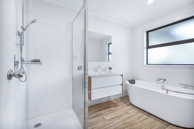 Photo of property in 11a Magnolia Crescent, Nawton, Hamilton, 3200