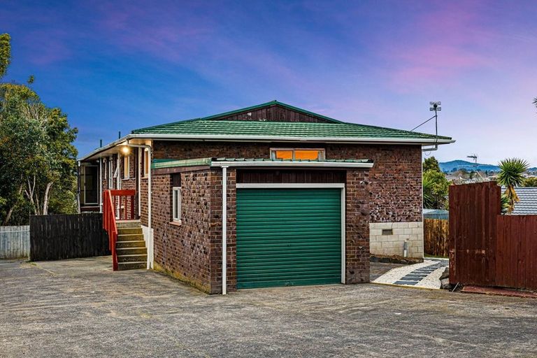 Photo of property in 5/38 Kirrie Avenue, Te Atatu South, Auckland, 0610