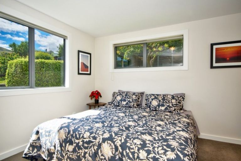 Photo of property in 574 Peninsula Road, Kelvin Heights, Queenstown, 9300