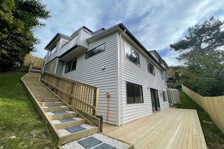 Photo of property in 16a Dalmeny Close, Murrays Bay, Auckland, 0630