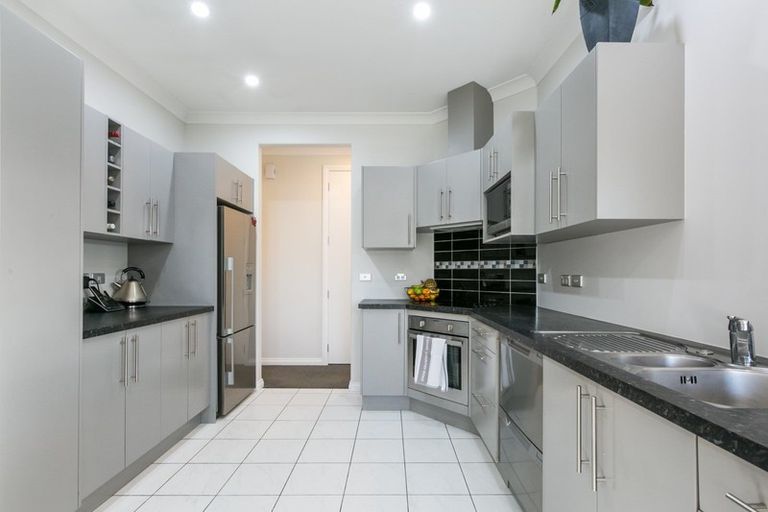 Photo of property in 77 Northwood Avenue, Mahora, Hastings, 4120