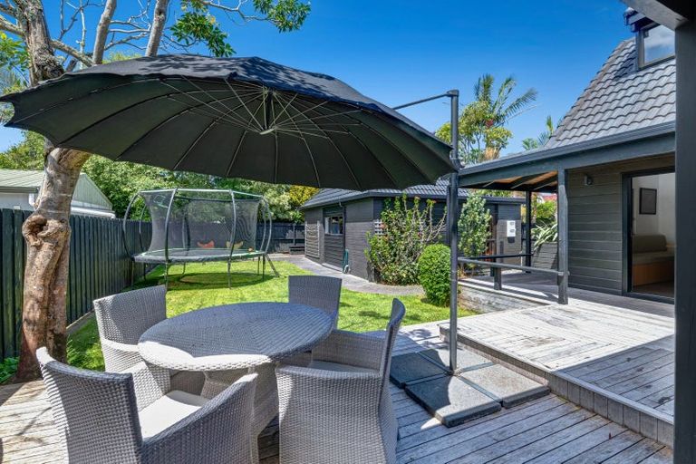 Photo of property in 19 Onepu Lane, Manly, Whangaparaoa, 0930