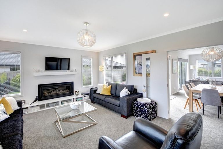 Photo of property in 19 Ben Lomond Drive, Mosgiel, 9024