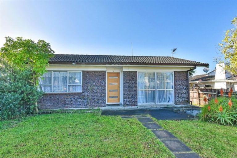 Photo of property in 1/29 Lane Road, Weymouth, Auckland, 2103