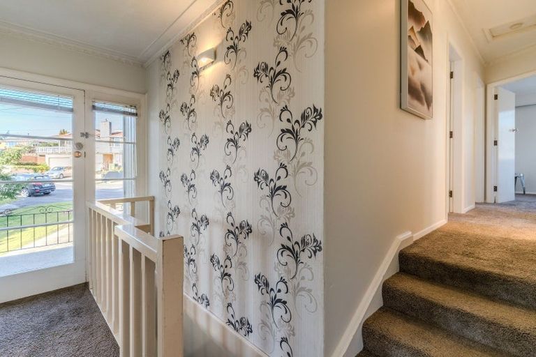 Photo of property in 2 Centennial Road, Fairfield, Dunedin, 9018