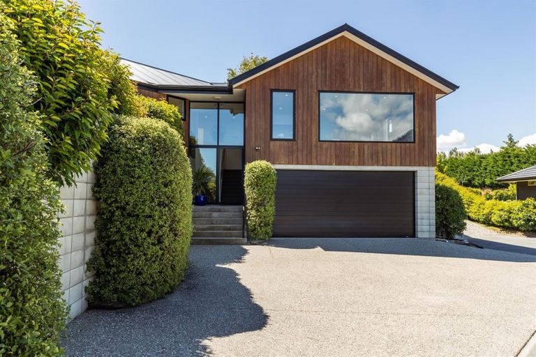 Photo of property in 5 Batsford Lane, Lower Shotover, Queenstown, 9371