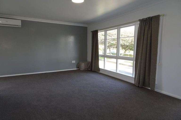 Photo of property in 10 Darwin Crescent, Maraenui, Napier, 4110