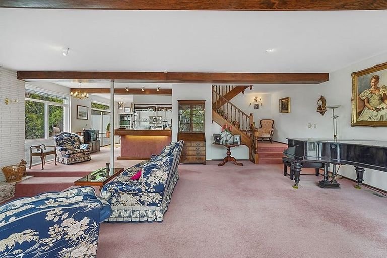 Photo of property in 1/32 Takahe Drive, Cashmere, Christchurch, 8022