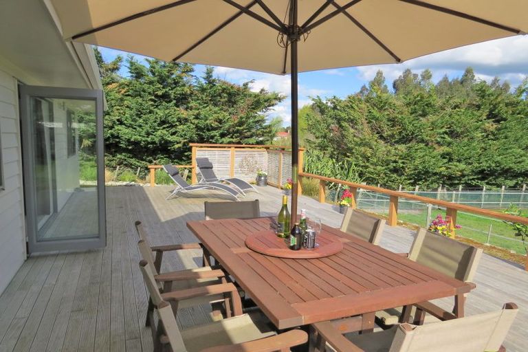 Photo of property in 89 Costley Street West, Carterton, 5713