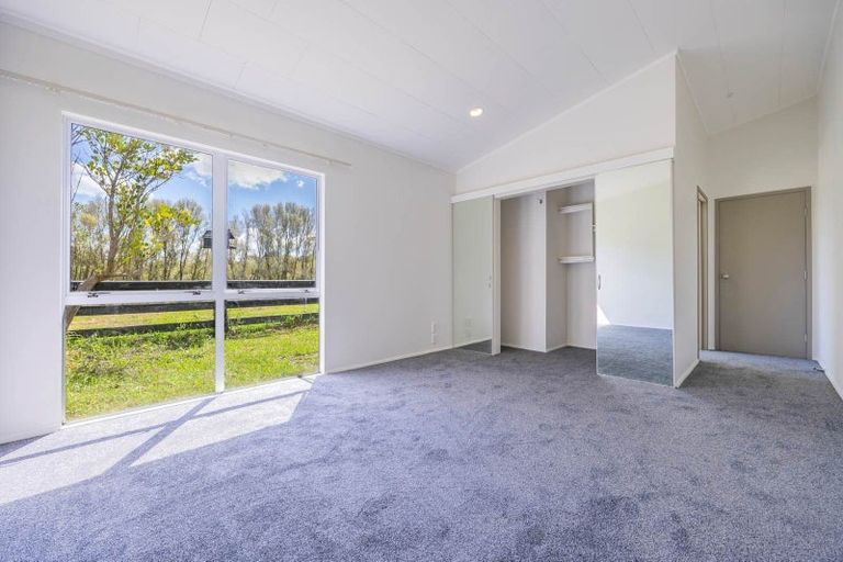 Photo of property in 40 Wilson Road, Dairy Flat, Albany, 0792