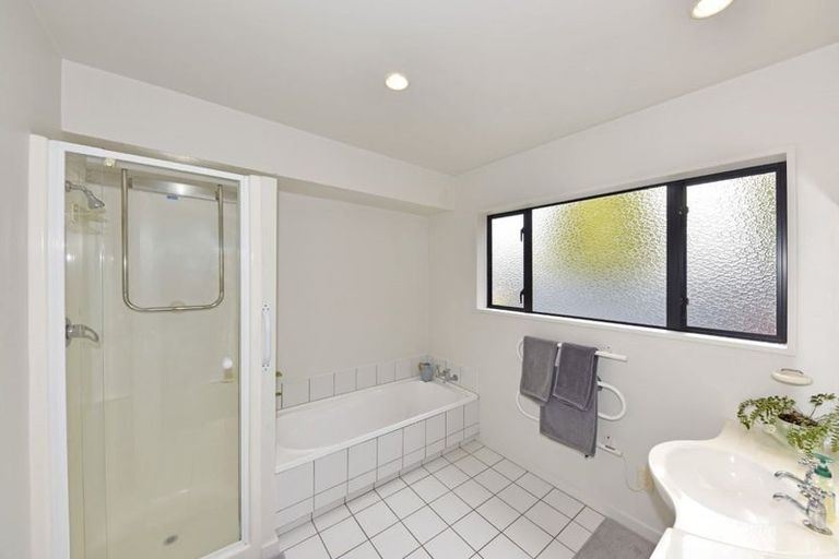 Photo of property in 2/2 Brookford Place, Westmorland, Christchurch, 8025