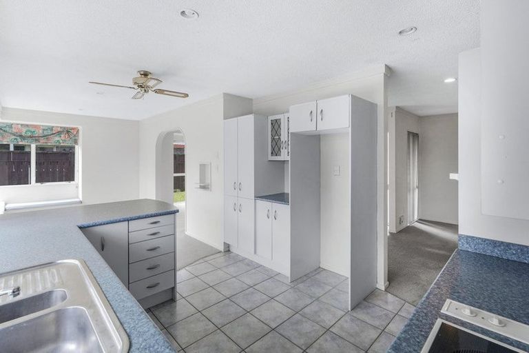 Photo of property in 35 Moreland Avenue, Pukete, Hamilton, 3200