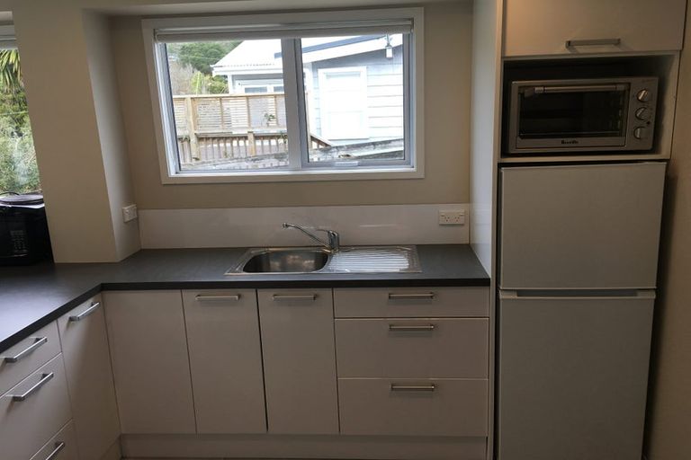 Photo of property in 52 Stillwater Crescent, Stillwater, Silverdale, 0993