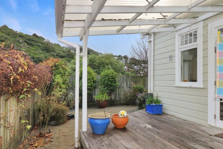 Photo of property in 16 Kenya Street, Ngaio, Wellington, 6035