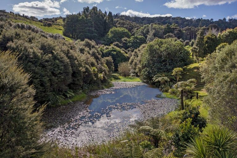 Photo of property in 14 Ohuka Place, Whitianga, 3510