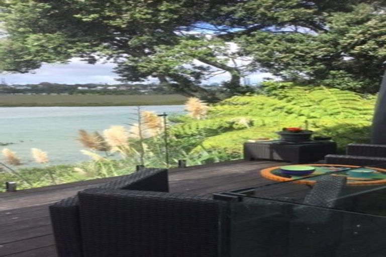 Photo of property in 3a Wesley Street, Devonport, Auckland, 0624