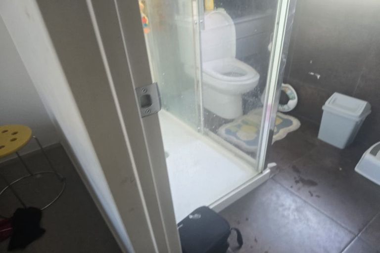 Photo of property in 49b Cambridge Terrace, Papatoetoe, Auckland, 2025