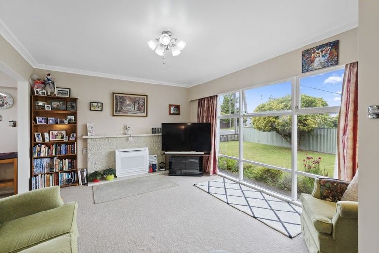 Photo of property in 634 Queen Street East, Levin, 5510