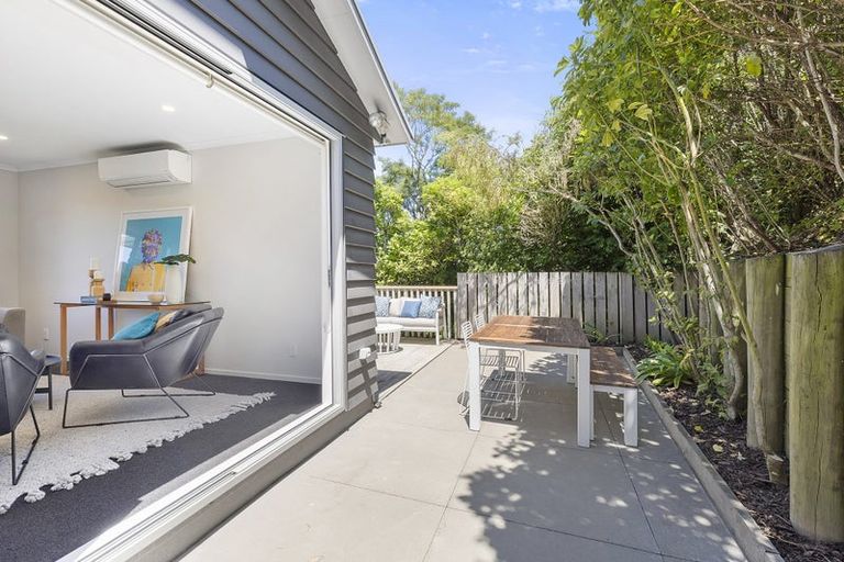 Photo of property in 31 Mascot Street, Tawa, Wellington, 5028