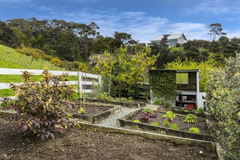 Photo of property in 9 Cory Road, Kaukapakapa, 0873