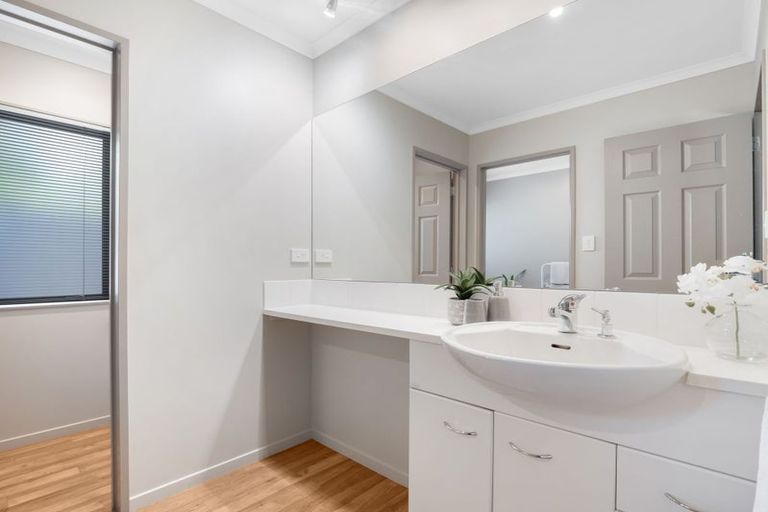 Photo of property in 26 Ohope Place, Papamoa Beach, Papamoa, 3118