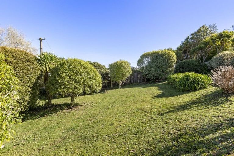 Photo of property in 4 Robertson Street, Raglan, 3225