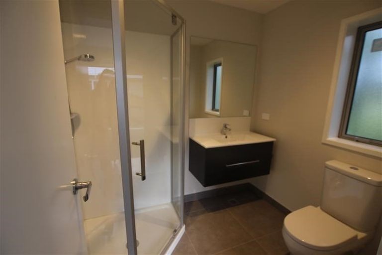 Photo of property in 6 Te Roera Place, Riverhead, 0820