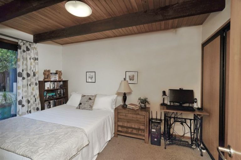 Photo of property in 292 Centaurus Road, Hillsborough, Christchurch, 8022