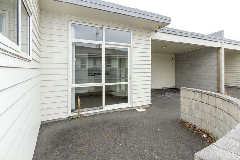 Photo of property in 8b Snead Place, Hamilton East, Hamilton, 3216