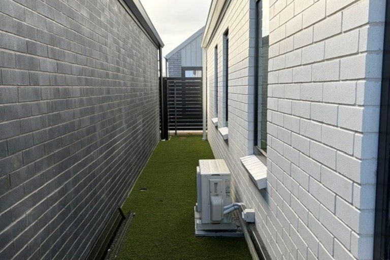Photo of property in 7/160 Mazengarb Road, Paraparaumu, 5032
