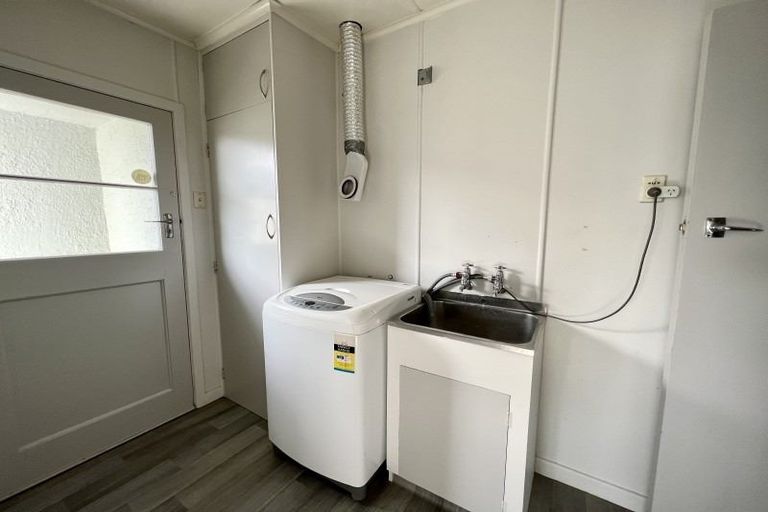 Photo of property in 33 Matai Street, Hargest, Invercargill, 9810