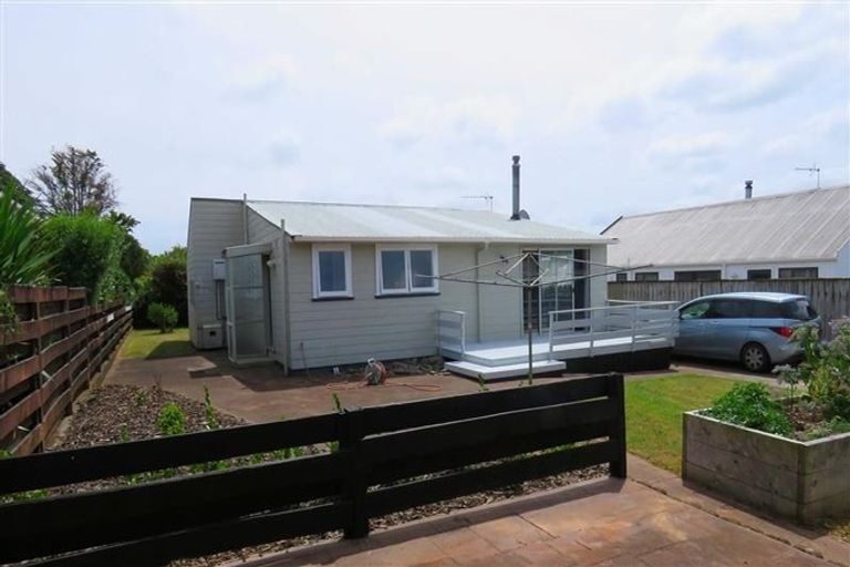 Photo of property in 26 Gardenia Avenue, Bell Block, New Plymouth, 4312