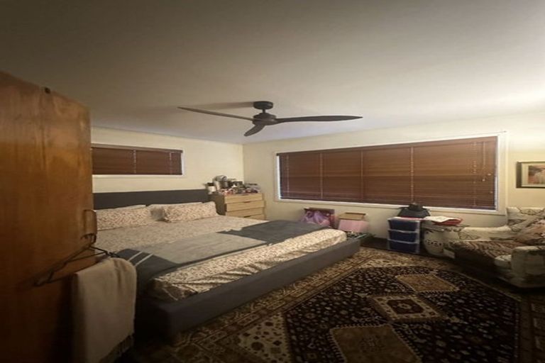 Photo of property in 27 Exminster Street, Blockhouse Bay, Auckland, 0600