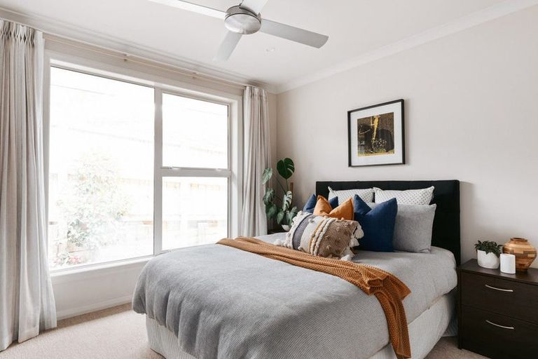 Photo of property in 30 Broadwater Close, Pyes Pa, Tauranga, 3112