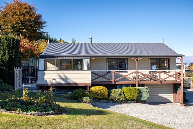 Photo of property in 27 Fraser Street, Clyde, 9330