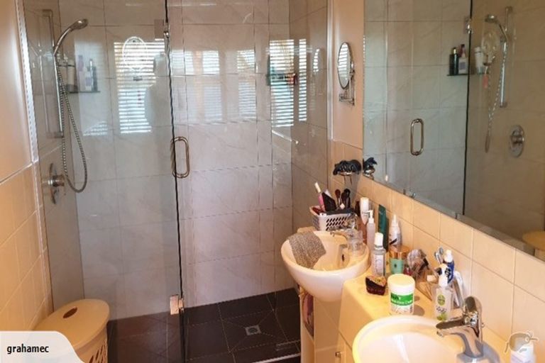 Photo of property in 21 Mull Place, Wattle Downs, Auckland, 2103