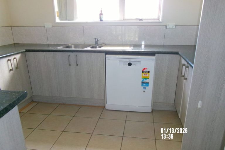 Photo of property in 29 Kathleen Reece Place, Waiuku, 2123