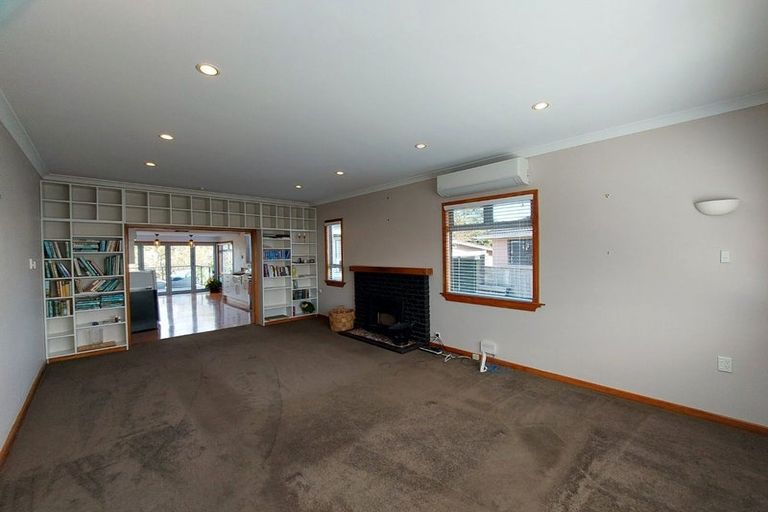 Photo of property in 6 Mission Street, Moturoa, New Plymouth, 4310