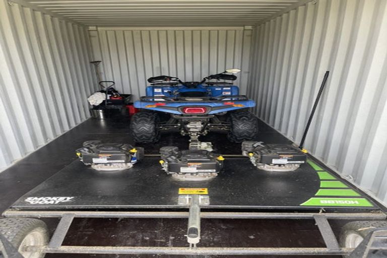 Photo of property in 20 Southern Tor Lane, Springvale, 9393