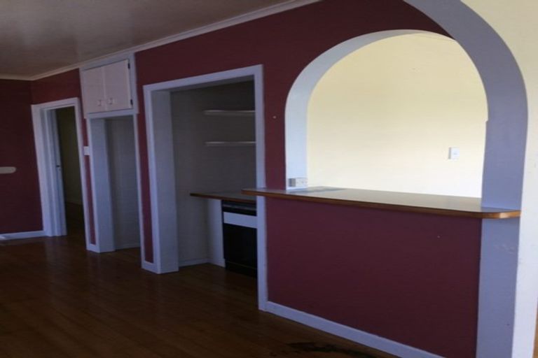 Photo of property in 1/120 Archibald Road, Kelston, Auckland, 0602