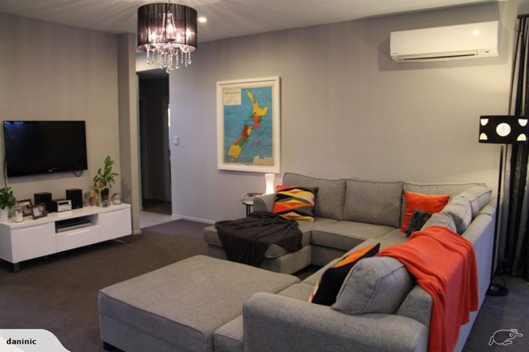 Photo of property in 12 The Rocks, Flagstaff, Hamilton, 3210