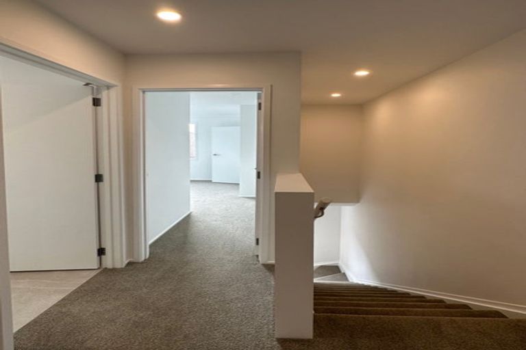 Photo of property in 105 Mangahoe Road, Mount Wellington, Auckland, 1062