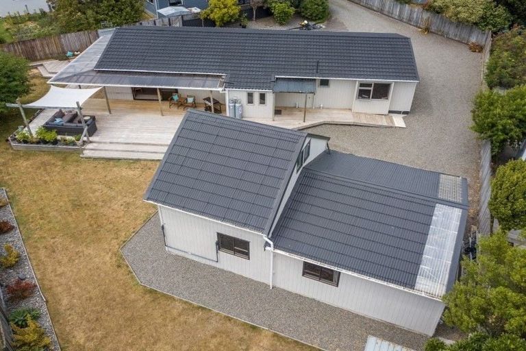 Photo of property in 25 Kanawa Street, Waikanae, 5036
